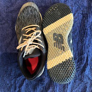 New Balance Men's Baseball Turfs (Size 11)